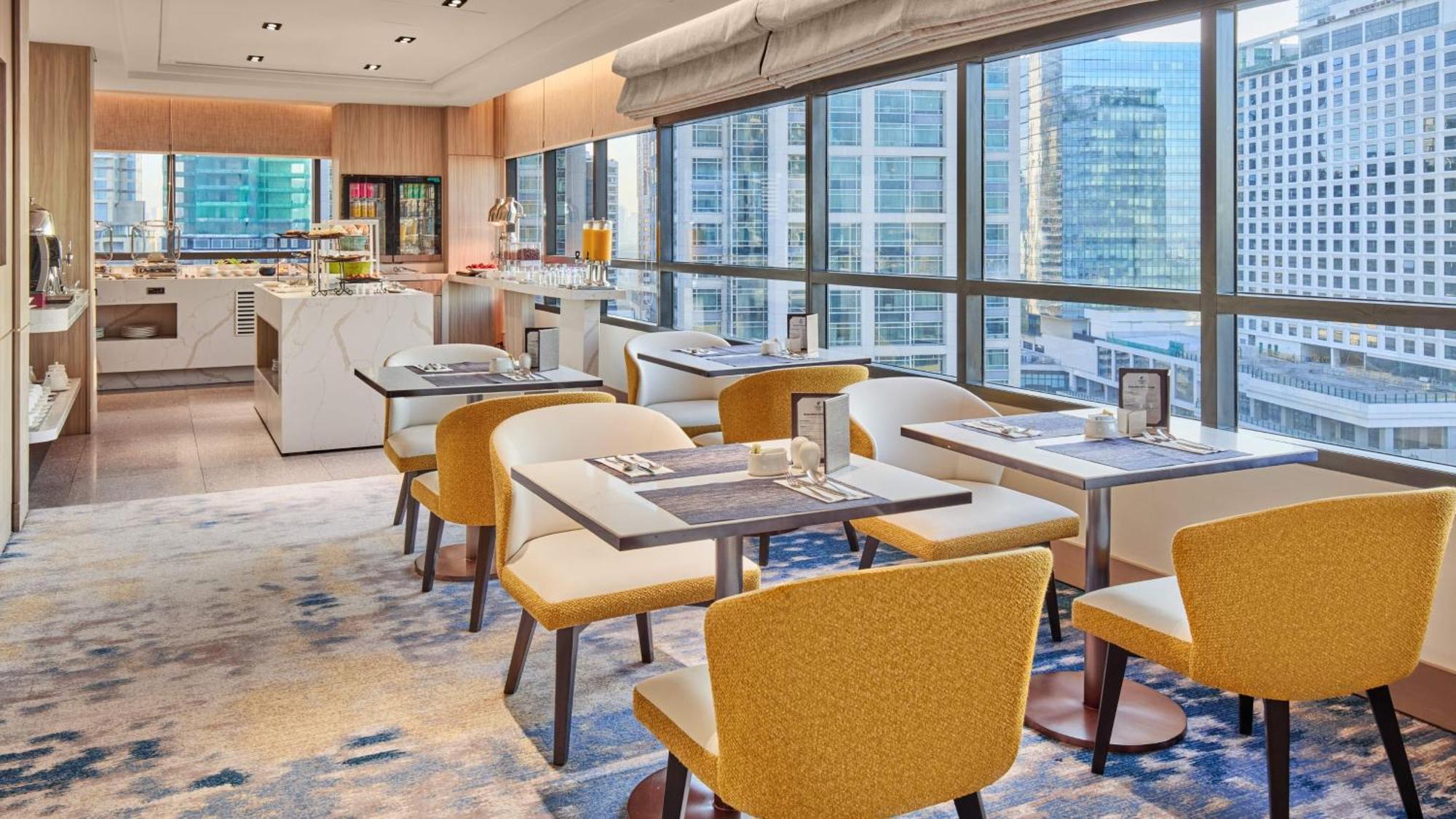& Makati By Ihg Hotel