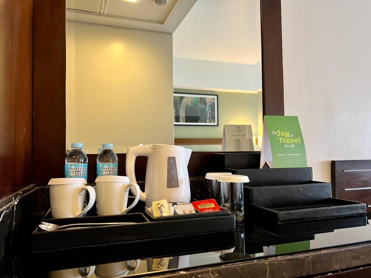 & Makati By Ihg Hotel 5*