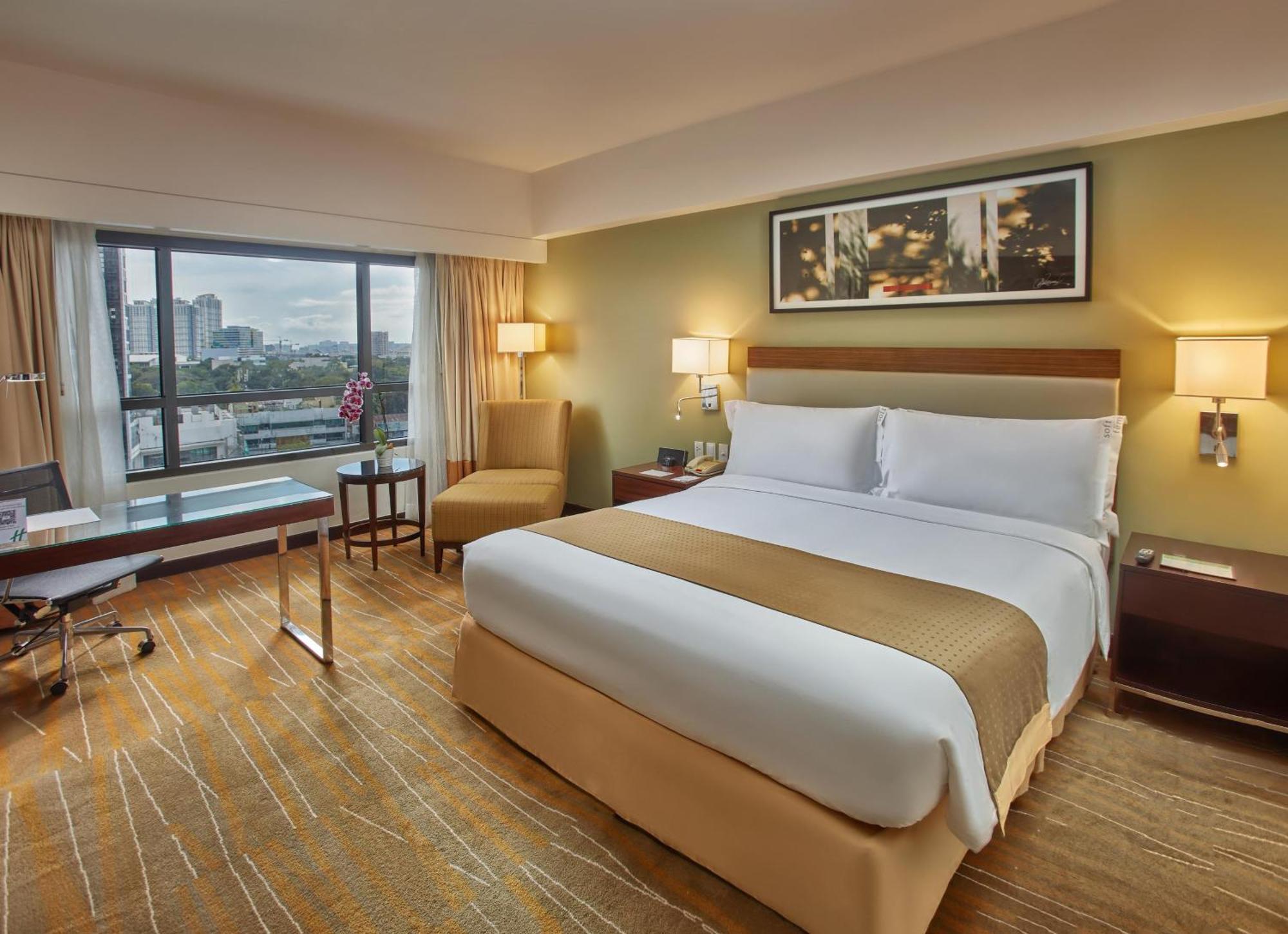 & Makati By Ihg 5*